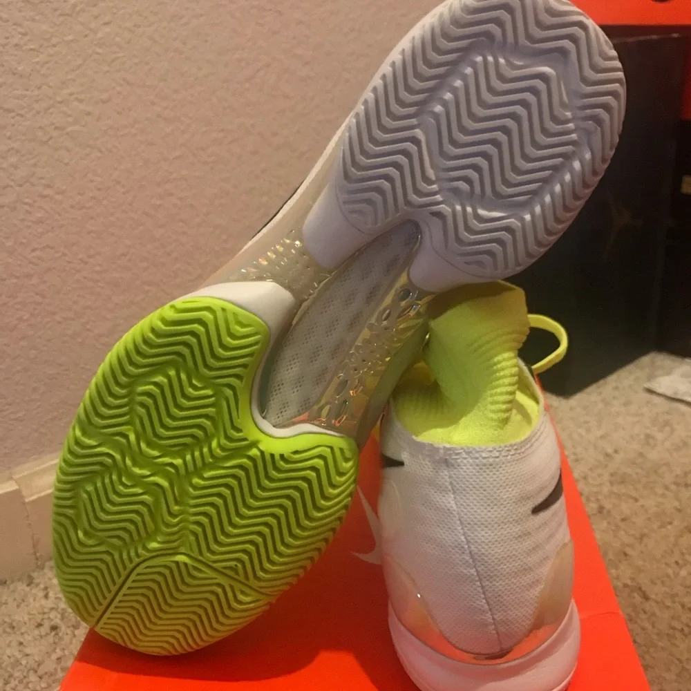 Nike Tennis Air Zoom Ultrafly HC QS Shoes